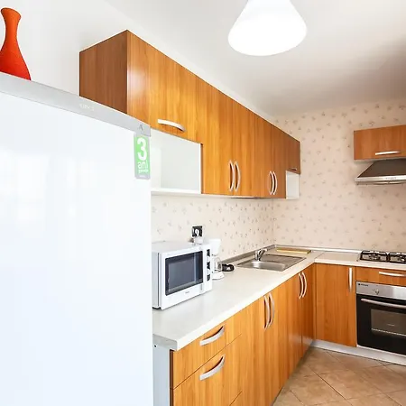 Apartamento Alba Iulia Square 5 *