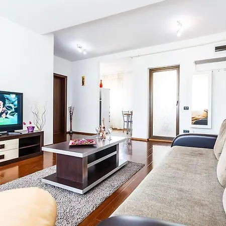 شقة Alba Iulia Square 5 *