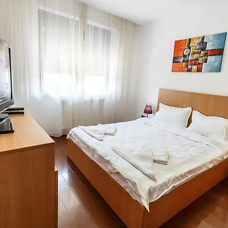 Alba Iulia Square 5 Bukareszt