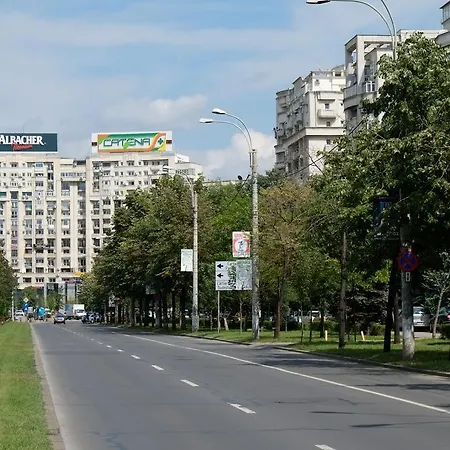 Alba Iulia Square 5 *